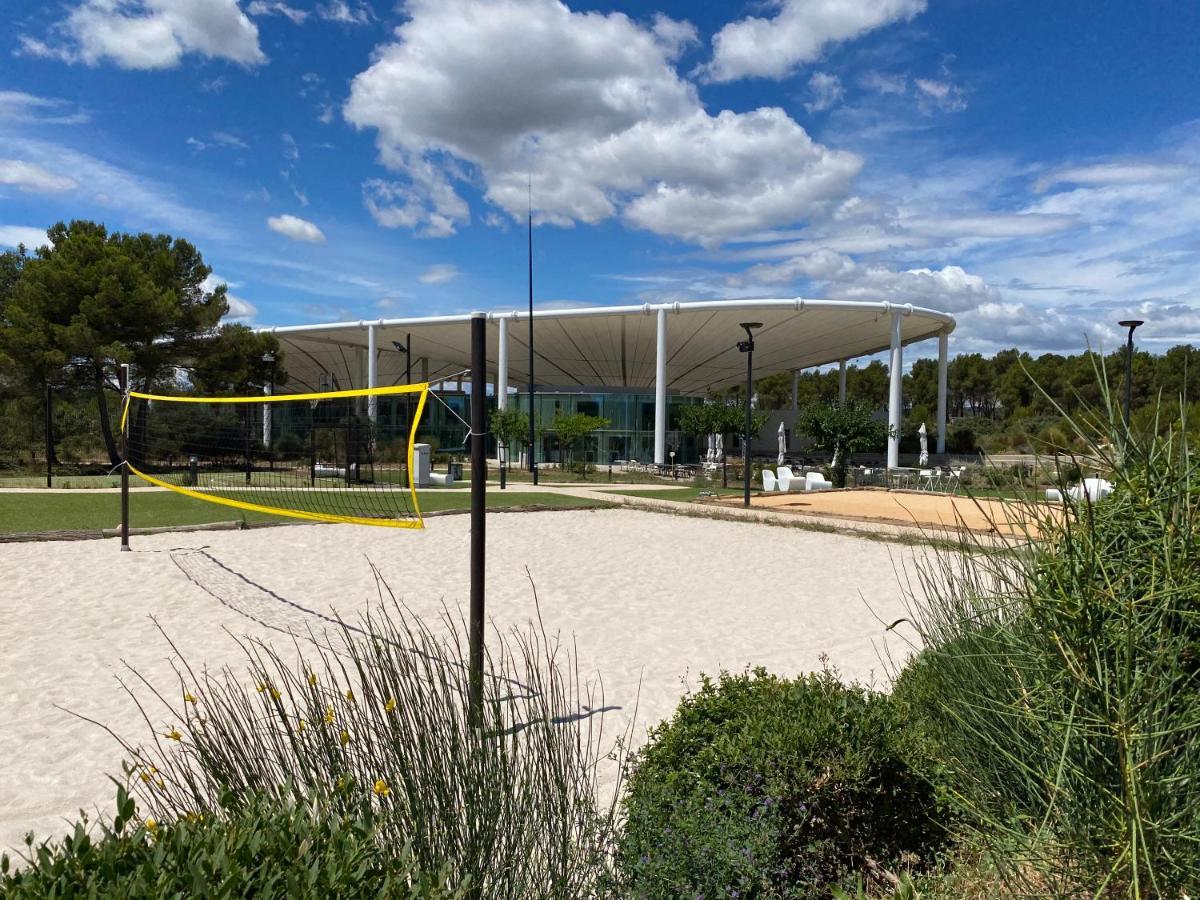Thecamp Hotel & Lodges - Aix En Provence Aix-en-Provence Dış mekan fotoğraf